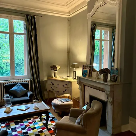 Demeure Arcachonaise De Charme Villa *